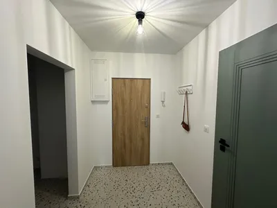 2 pokoje | Metro Księcia Janusza | po generalnym remoncie | nowe meble - miniatura 4