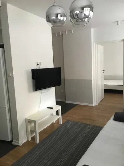 Wynajmę mieszkanie w centrum Gdyni Działki Leśne - miniatura 3