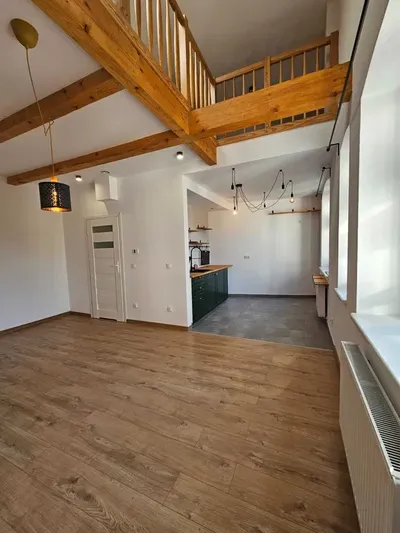 Dwupoziomowe mieszkanie/ 2 pokoje /Kamienica/ Centrum Katowic/ 59,51 m2 - miniatura 5