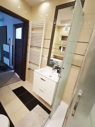 Wynajem od właściciela 3-pokojowe mieszkanie 55 m² z balkonem – Osiedle Wilno (Warszawa) Tylko najem okazjonalny! - miniatura 4