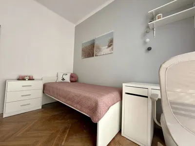 Huta, duży pokój w mieszkaniu 3 pokoje - miniatura 3