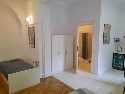 Studio w centrum - 5 min od Rynku Głównego, światłowód, tv, ciepło, cicho, bezpośrednio - miniatura 3