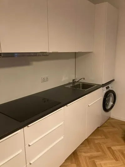Kawalerka po generalnym remoncie, Stara Ochota - miniatura 2