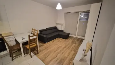 Mieszkanie 40m² Warszawa Targówek metro Trocka osiedle Rembrandta 4 + garaż podziemny - miniatura 2