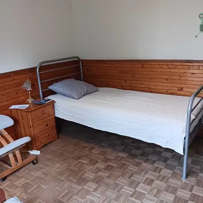 Pokój jednoosobowy - miniatura 2