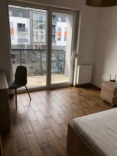 Pokój jednoosobowy z balkonem - miniatura 5