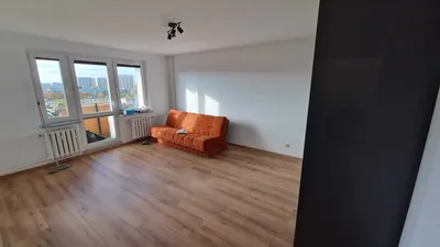 Kawalerka 32m z balkonem, po kapitalnym remoncie +++ super lokalizacja i komunikacja Wichrowe Wzgórze 16 Poznań - miniatura 4