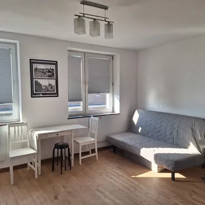 Kawalerka przy pl.Kościuszki, do wynajęcia - miniatura 2