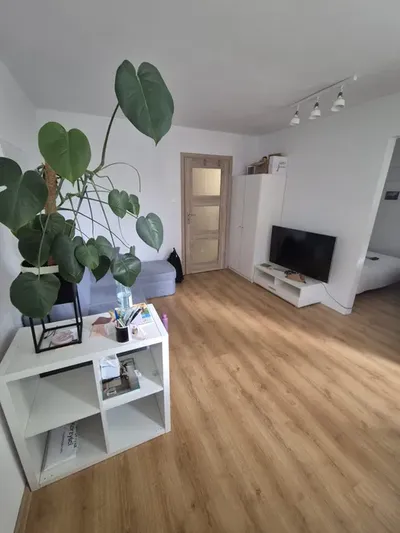 Do wynajęcia przytulna kawalerka – Warszawa, Targówek, ul. Gajkowicza 13 - miniatura 2