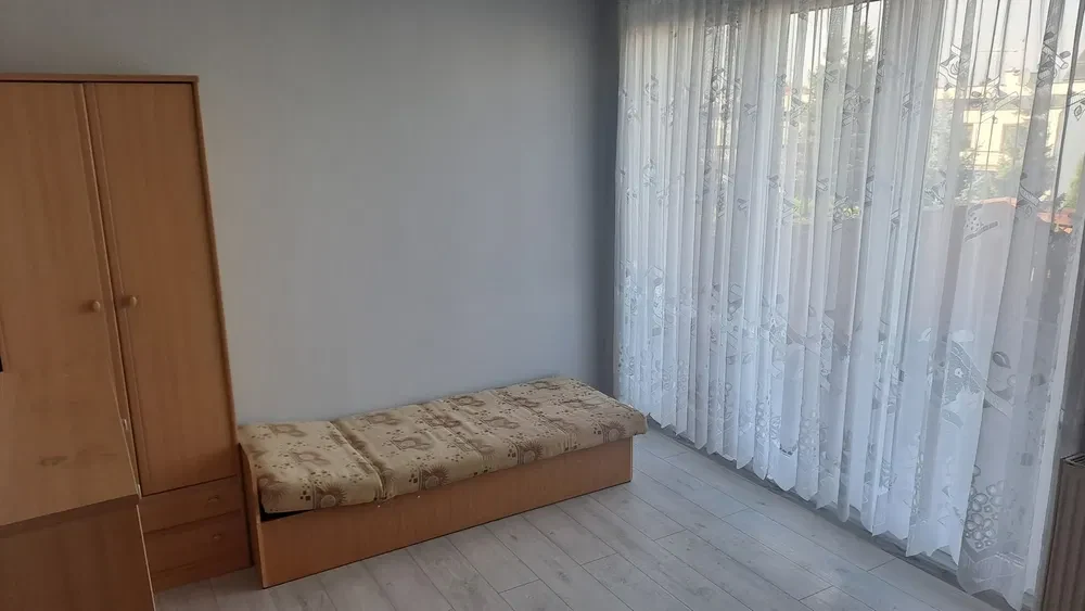 Wynajmę pokój 15m na Wrzosach ul. Astrowa na piętrze domu jednorodzinnego - 1/8