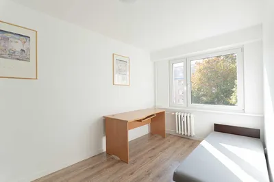 Do wynajęcia mieszkanie (4 pokoje, balkon, piwnica) - miniatura 5