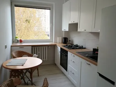 Duży pokój z balkonem - miniatura 5