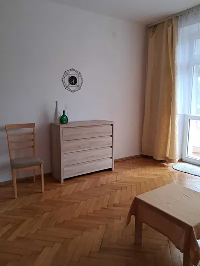 Do wynajęcia pokój z kuchnią 38 m2