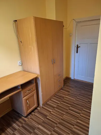 Wynajmę pokój jednoosobowy w Centrum. Wszystko w cenie - miniatura 2