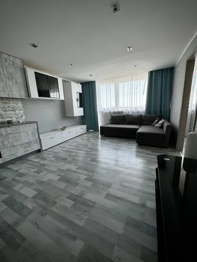 Wynajmę przytulne mieszkanie 38m2 na Osiedlu Tysiąclecia - blisko Parku Śląskiego - miniatura 2