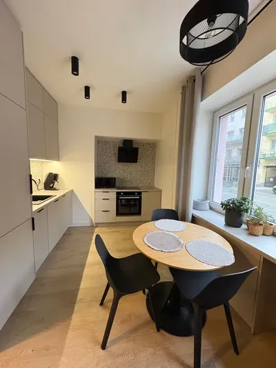 kawalerka 26 m2 w samym sercu Saskiej Kępy - miniatura 3