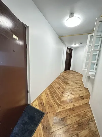 Przytulna mieszkanie w zabytkowej kamienicy na Woli. Blisko Metro Płocka/dojazd do Centrum! - miniatura 4