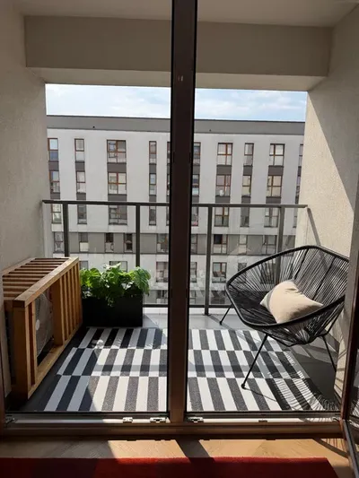 3-pok., 53 m2 apartament (w pełni wyposażony z klimatyzacją) wraz z garażem i komórką lokatorską! ul Kilińskiego 121A, Centrum Łódź Śródmieście - miniatura 2