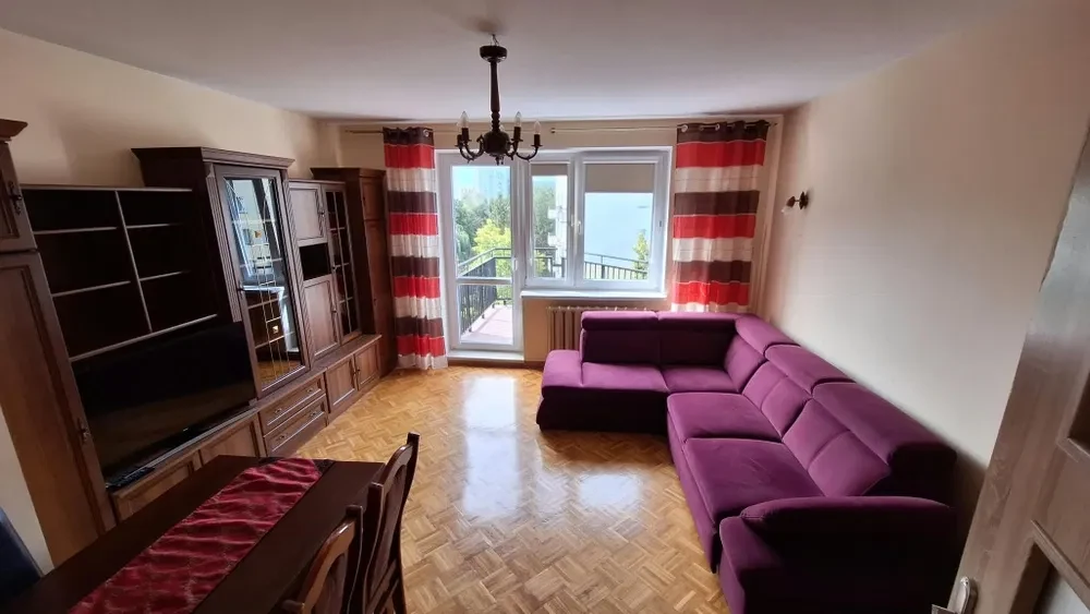 Mieszkanie 4 pokoje 80m2 na wynajem - 1/8