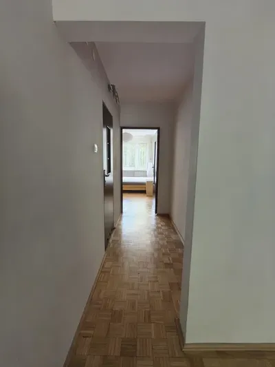 Wynajmę mieszkanie 2 pokojowe Warszawa Służewiec - miniatura 5