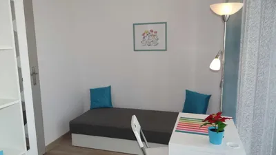 Pokój 1-osobowy Z BALKONEM, ładny widok, metro Natolin - miniatura 3