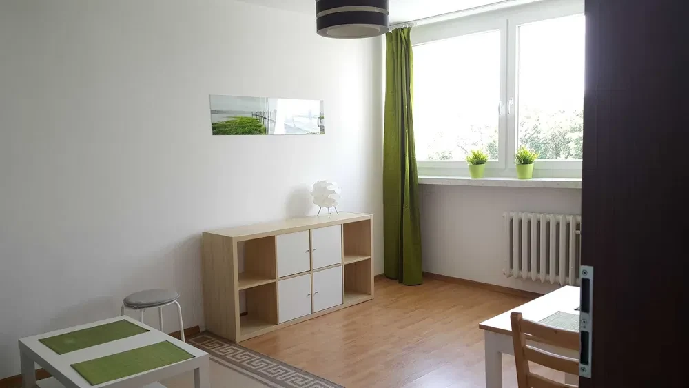 Cicha i przytulna kawalerka w świetnej lokalizacji - 1/8