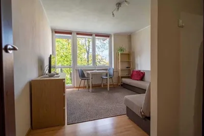 Kawalerka do wynajęcia ul. Prądnicka - 25m2 balkon - miniatura 2