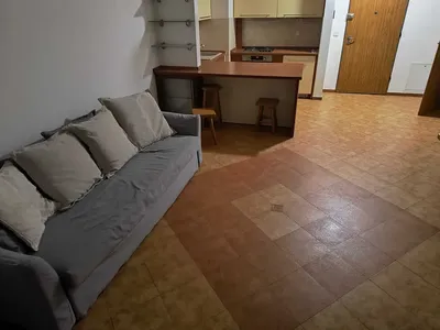 Stary Żoliborz. Duże mieszkanie dwupokojowe z miejscem postojowym. - miniatura 5