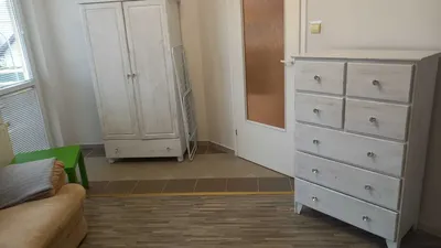 Słoneczna kawalerka na wynajem! - miniatura 2