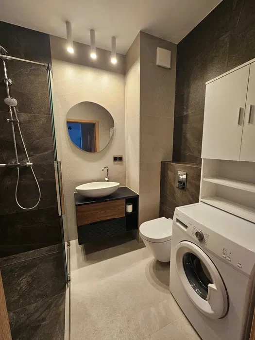 wynajmę apartamentowiec z miejscem postojowym przy ul. Krętej - 1/14