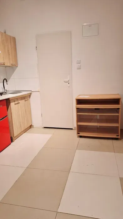 Mieszkanie kawalerka 23m2 poznan Antoninek od zaraz - miniatura 5