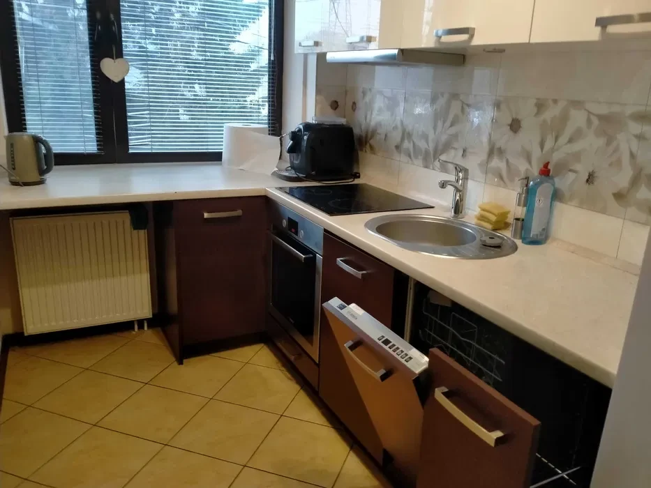 Mieszkanie na wynajem ~47m dwa pokoje + kuchnia 3100 zł z czynszem administracyjnym - 1/8