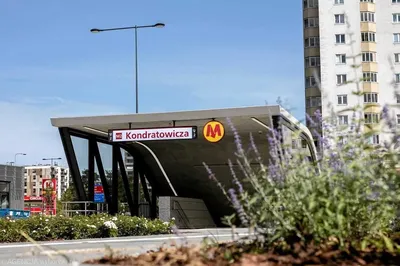 Mieszkanie 58 m z garażem Metro Kondratowicza do wynajecia - miniatura 2