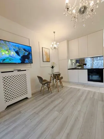 BEZ PROWIZJI | Zabłocie, ul. Klimeckiego 8A | Kawalerka z dużą loggią | Włoska sofa 160x200 | Apartamentowiec - miniatura 2