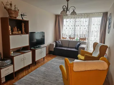 Do wynajęcia 2-pokojowe, umeblowane mieszkanie z balkonem – 46 m², ul. Jagiellońska 10 - miniatura 2