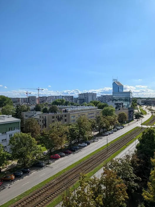 2-pokojowe mieszkanie z widokiem, gotowe do zamieszkania | Al. Pokoju koło Ronda Grzegórzeckiego - 1/8