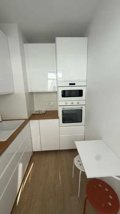 Nowoczesna kawalerka z balkonem – Wólczyńska 121 - miniatura 5