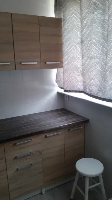 Pokój 1 os. do wynajęcia dla spokojnej, niepalącej dziewczyny - Kaliny - miniatura 2