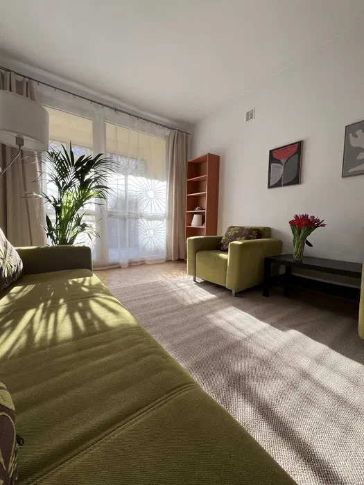 Dwupokojowe przestronne i ciepłe mieszkanie do wynajęcia ul. Nasielska, 51m2, oddzielna kuchnia - od zaraz - 1/8