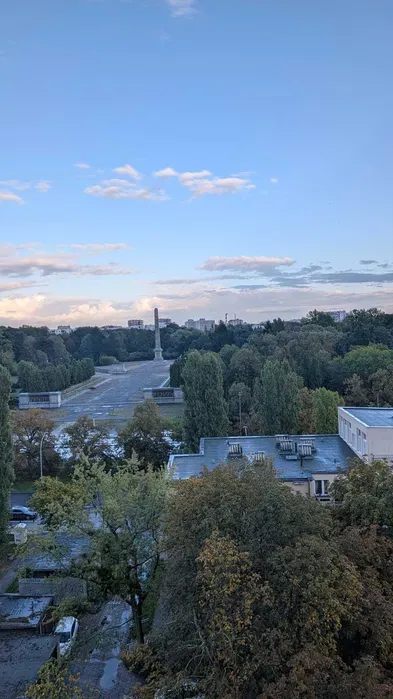 Wynajmę bezpośrednio słoneczną, przytulną kawalerkę 29 m² przy ul. Nowickiego 5 (Warszawa – Rakowiec / blisko WUM) - miniatura 5
