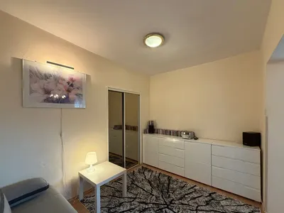 Przestronna kawalerka z oddzielną kuchnią | Balkon | Metro Bemowo | Garderoba - miniatura 4