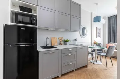 Batorego 33 | Mokotów | Klimatyzacja, balkon, TV | SGH 3 min, metro Pole Mokotowskie 4 | wolne od 01.10 - miniatura 3