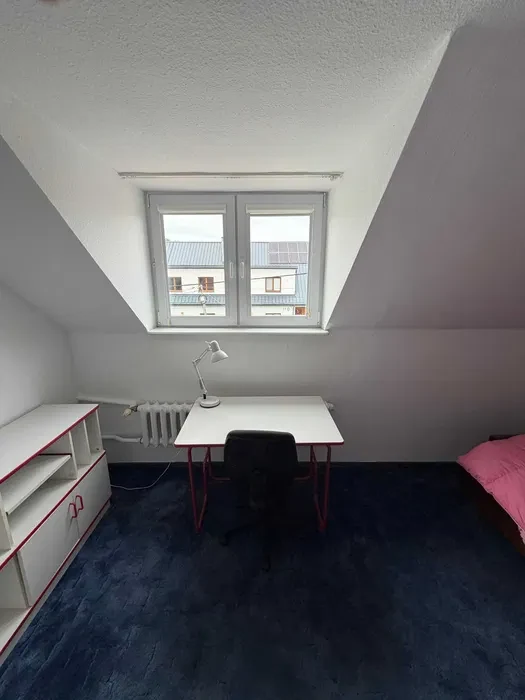 Mieszkanie bez czynszu 4 pokoje + kuchnia z jadalnią + 2 łazienki w centrum Rzeszowa - 1/7