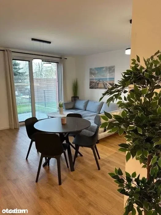 Nowe mieszkanie 45m2 z garażem i ogródkiem - 1/8