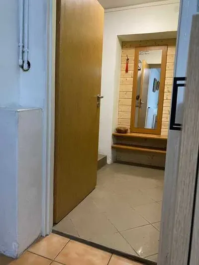 Kawalerka 35m2 widna, oddzielna kuchnia meble AGD ogródek! - miniatura 5