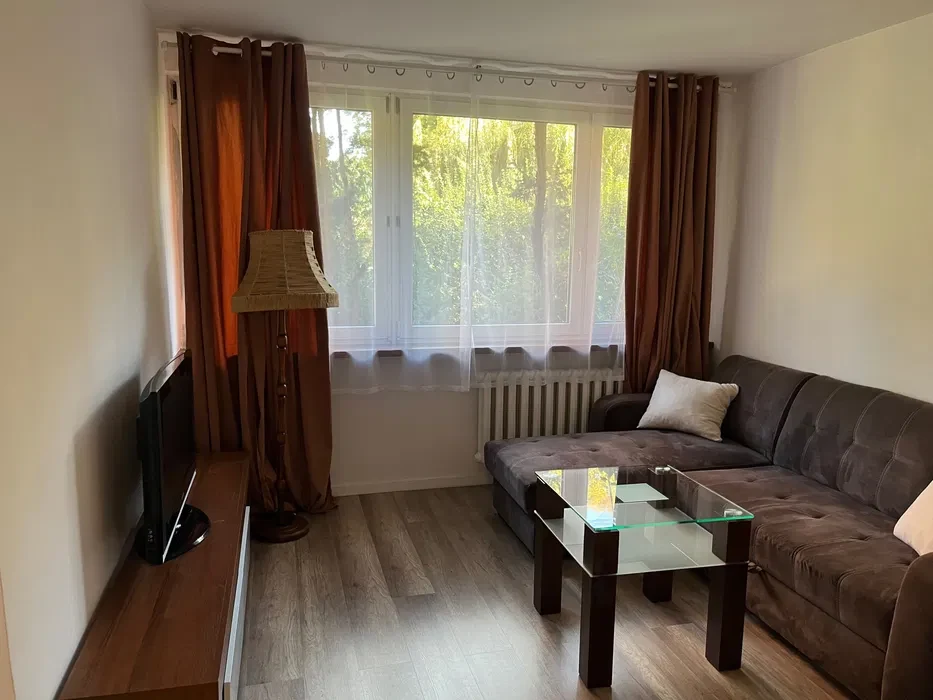 Wynajem - Mieszkanie Siemieńskiego - 46 m2+LOGGIA - 1/8