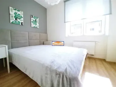 Okazja dla 1-2 studentów LUB PARY) lEA NR 7 Piękne 2 pokoje w super lokalizacji i świetnym budynku z windą Ogrzewanie miejskie - miniatura 5