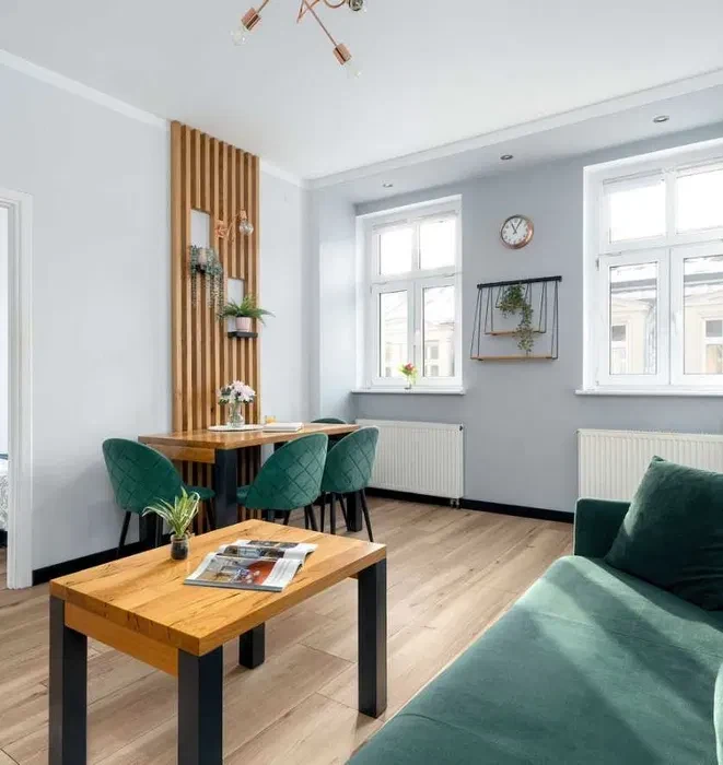 Wynajmę mieszkanie centrum Poznania, dwa pokoje 2300zł - 1/8