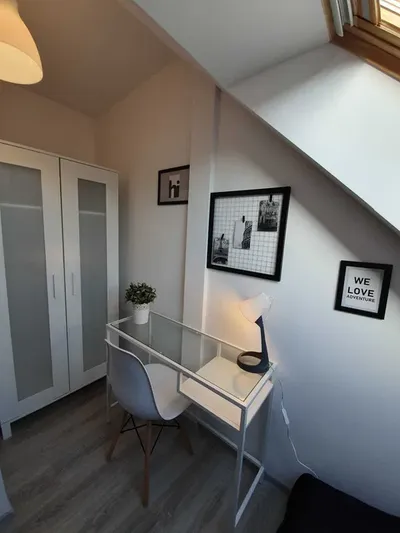 Wynajmę mały pokój w Gdańsku przy ul. Wajdeloty 10 - miniatura 2