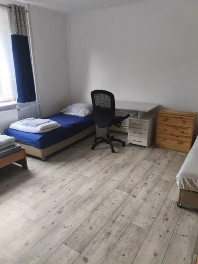 3 osobowy pokój dla pracowników w Gdyni Wschodnia - miniatura 2